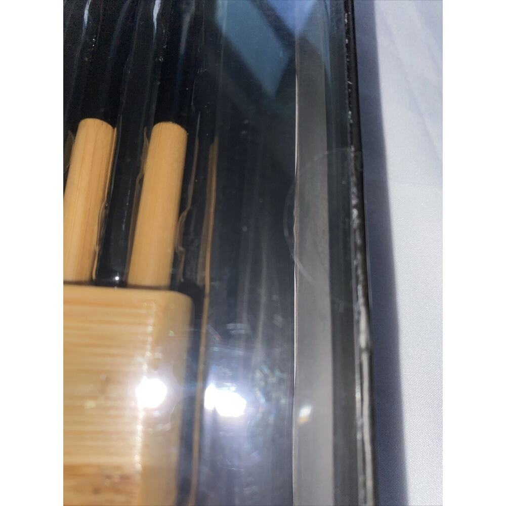 Eco Sanctuary Makeup Brush Set Of 6 & Holder( Bamboo Brush Stand) Black - Picture 3 of 9